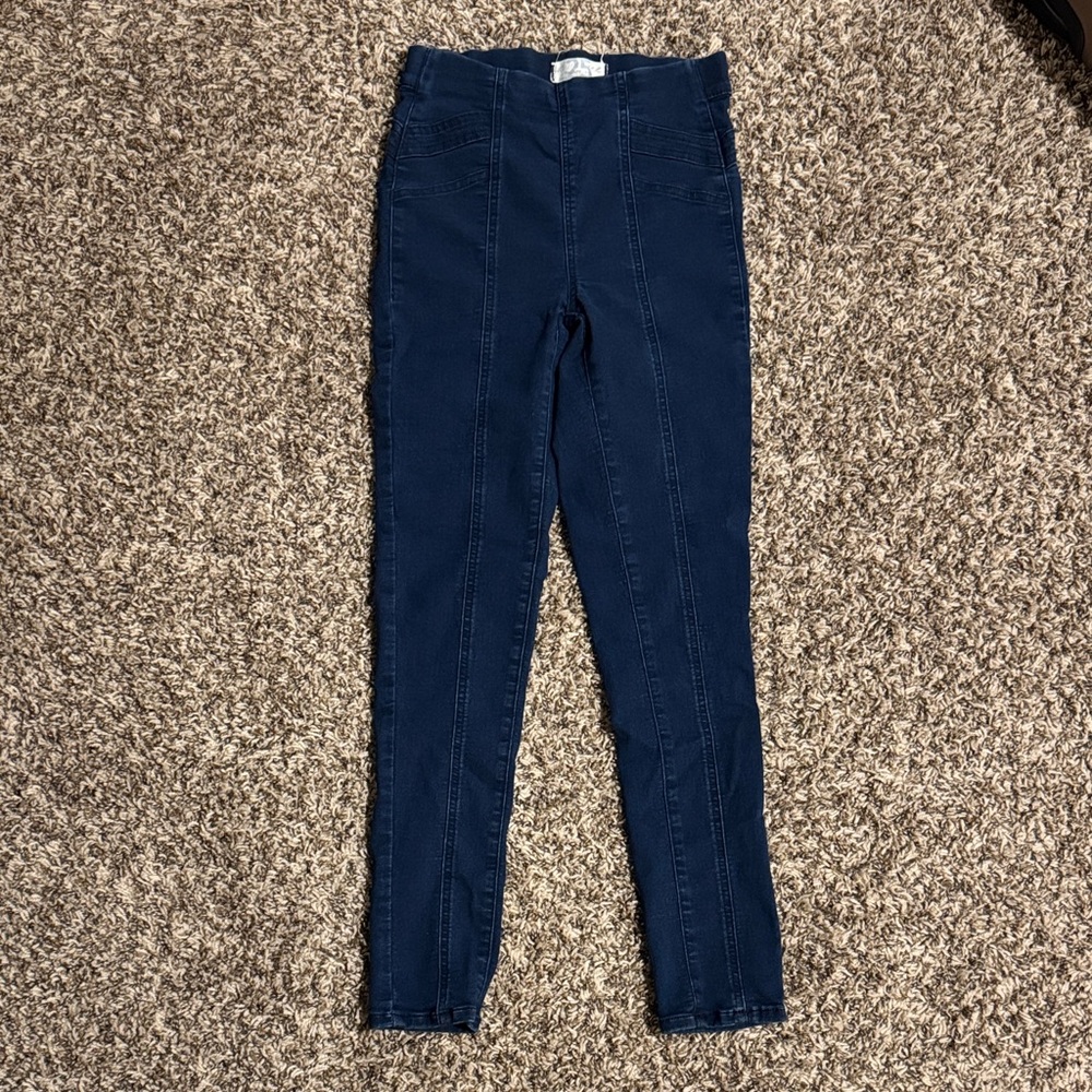 We The Free Dark Denim Jeggings size 25
